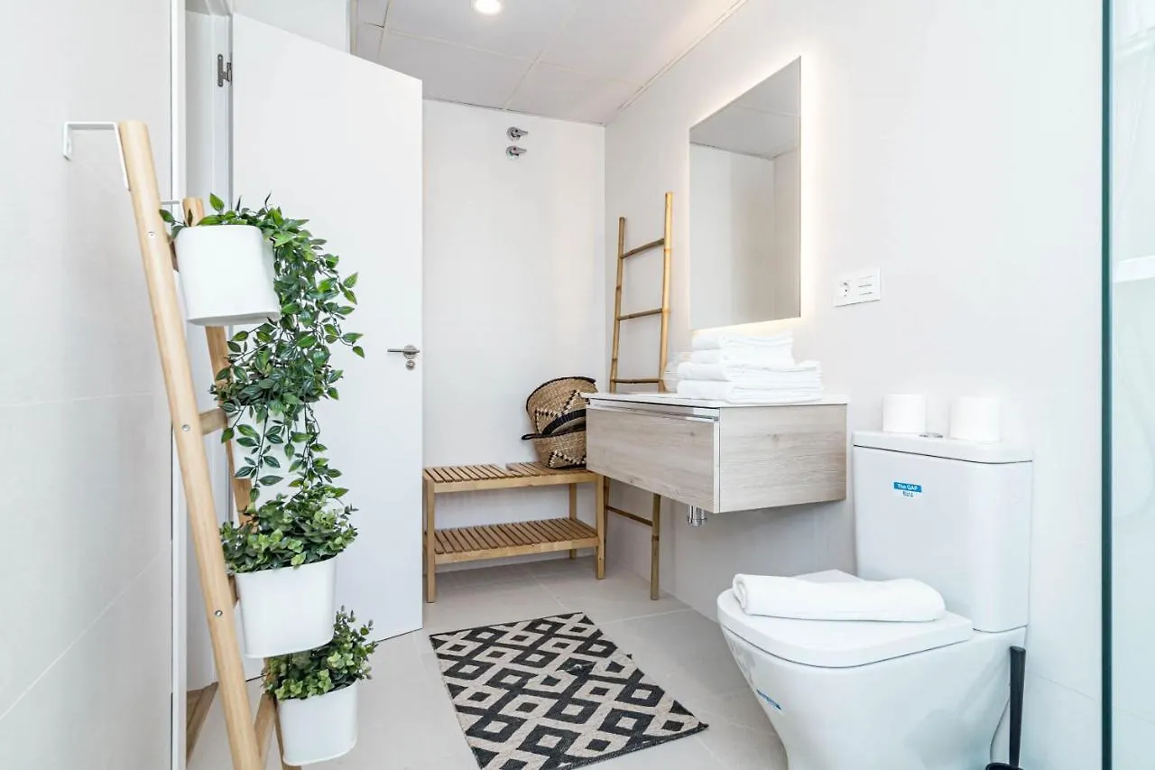 Go- Golden Banus By Roomservices ماربيا شقة
